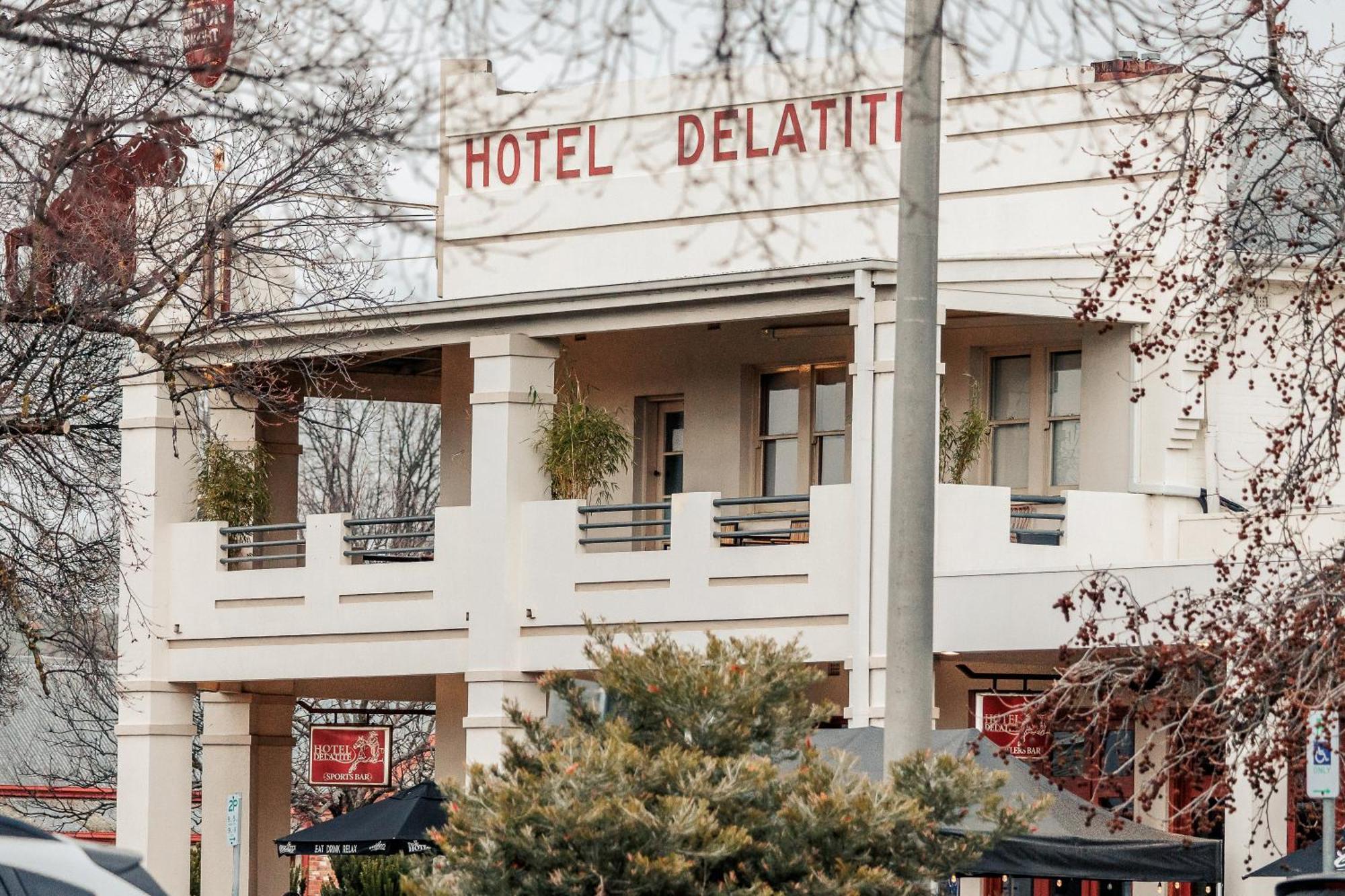 Delatite Hotel Mansfield Exterior photo